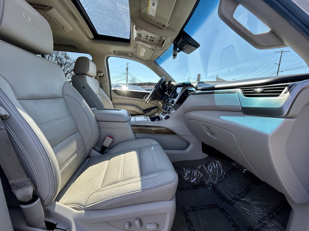 Used 2017 GMC Yukon Denali w/ Open Road Package image 18