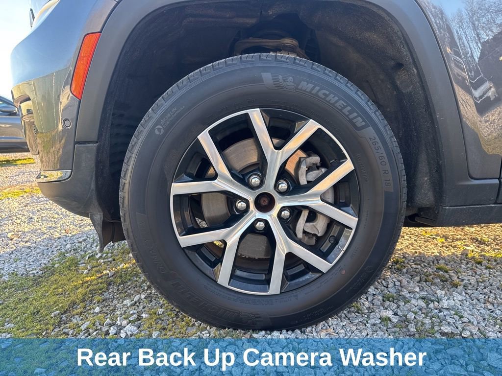 Used 2024 Jeep Grand Cherokee L Limited w/ Luxury Tech Group II image 14