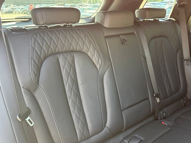 Used 2026 BMW X5 M60i AWD/4WD image 32