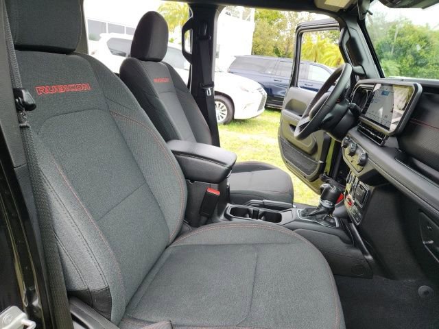 Used 2024 Jeep Wrangler Unlimited Rubicon image 21