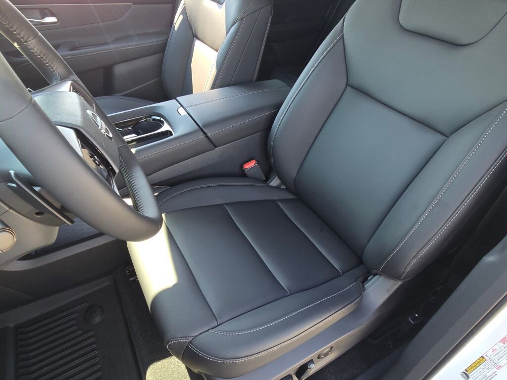 Used 2025 Nissan Murano SV w/ Cargo Package AWD/4WD image 20