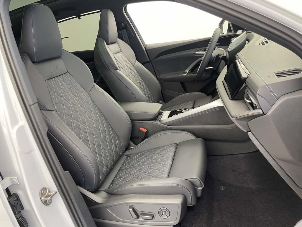New 2026 Audi SQ5 Premium Plus AWD/4WD image 23