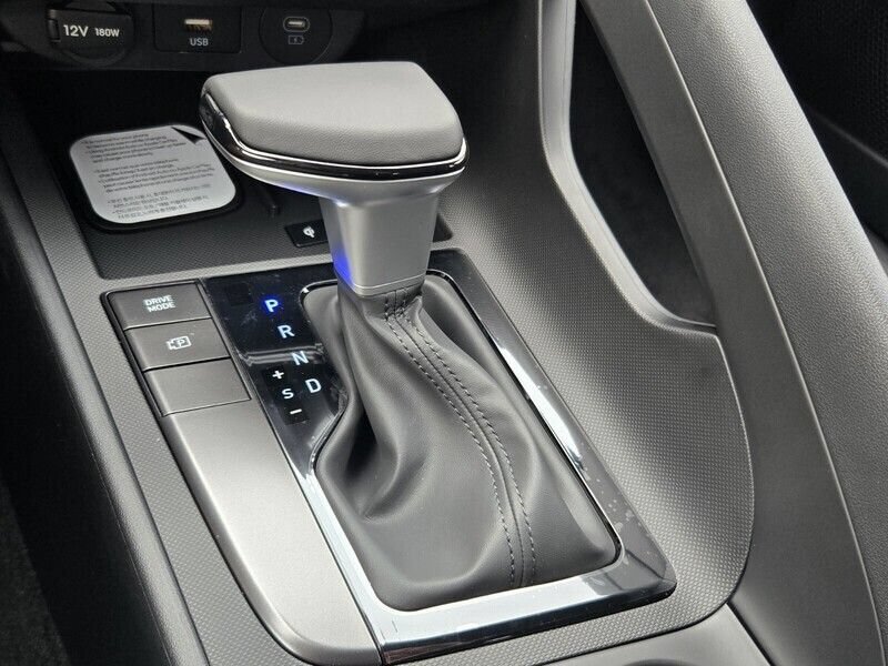New 2026 Hyundai Elantra SEL Sport Premium FWD image 11