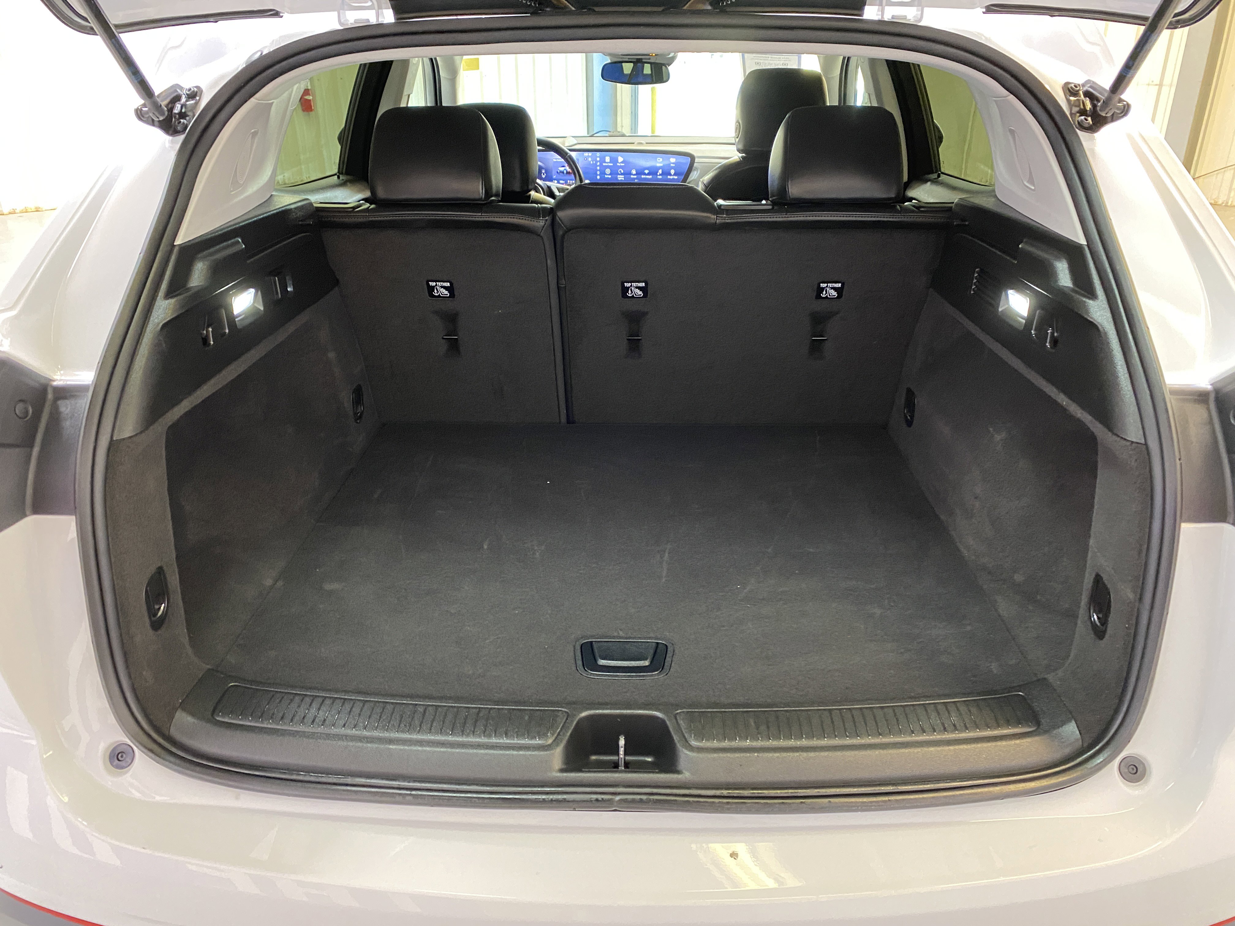 Used 2025 Buick Envision Preferred image 29