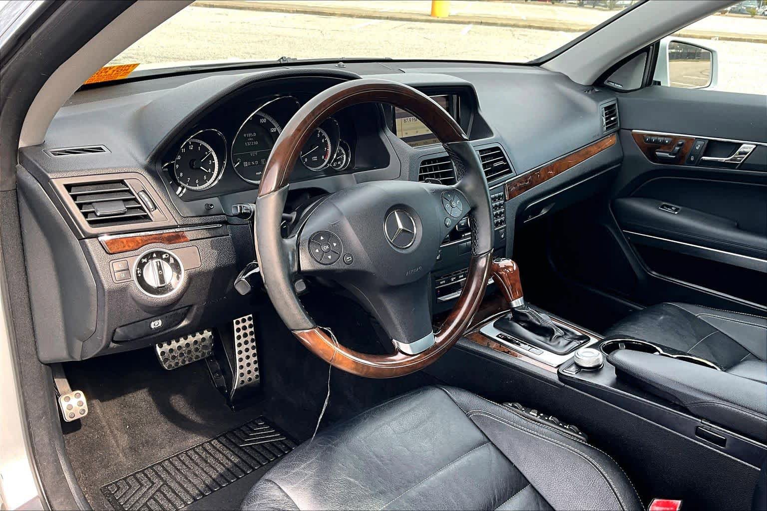 Used 2011 Mercedes-Benz E 350 Coupe image 17