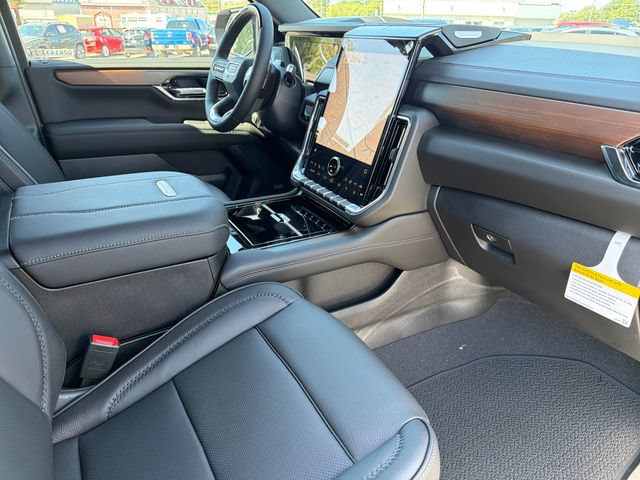 New 2026 GMC Yukon XL Denali w/ Denali Reserve Package AWD/4WD image 21