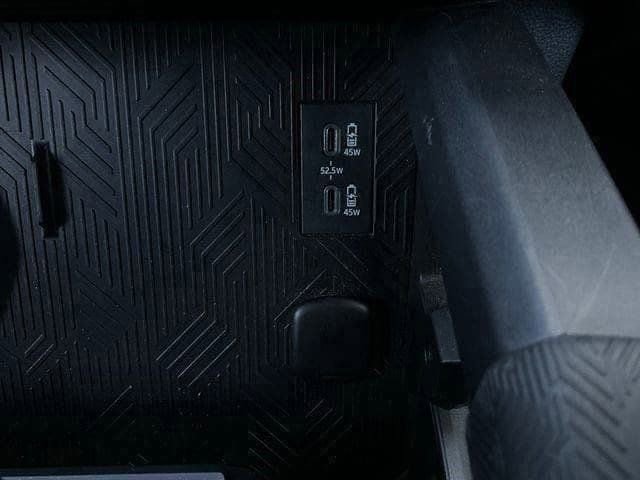 Used 2025 Toyota Tacoma TRD Off-Road image 19