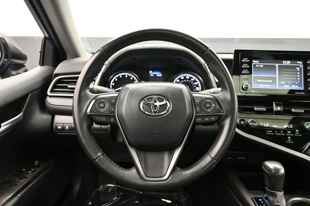 Used 2024 Toyota Camry SE w/ Convenience Package FWD image 44