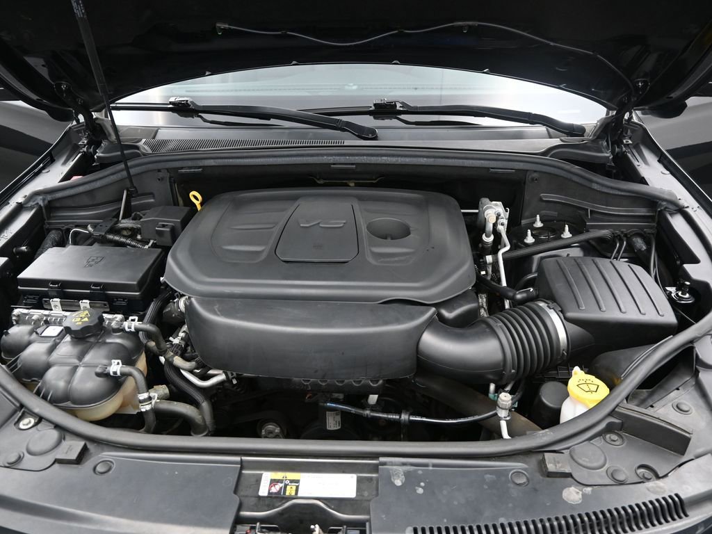 Used 2019 Jeep Grand Cherokee Laredo RWD image 11