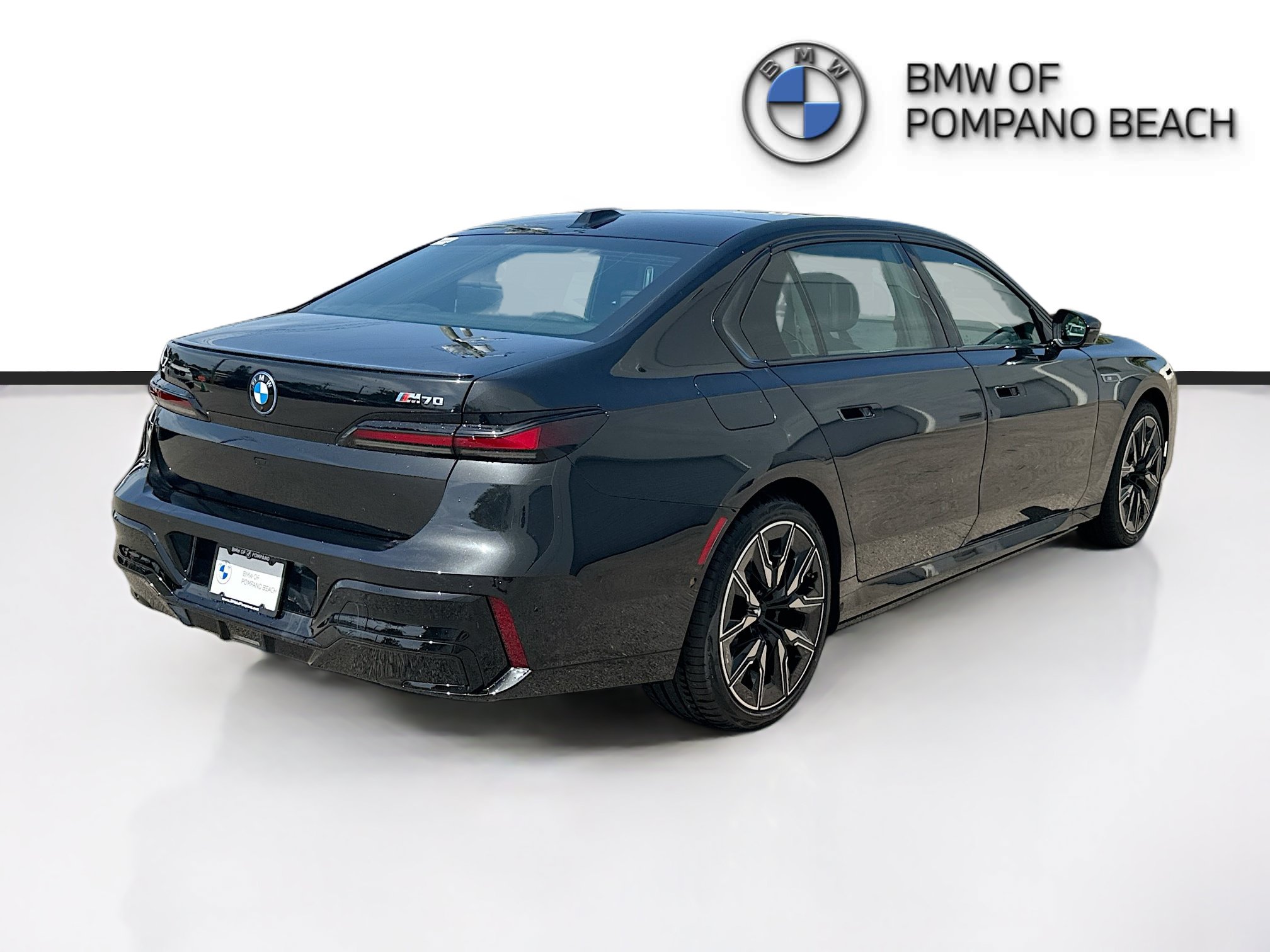 New 2026 BMW i7 M70 AWD/4WD image 7