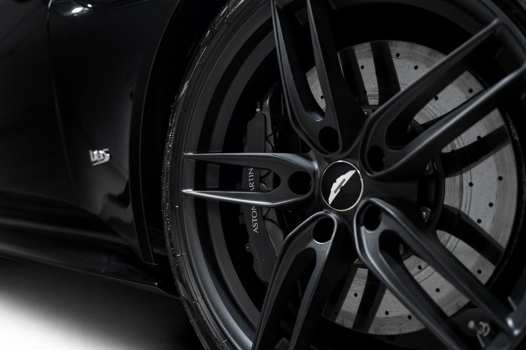 Used 2019 Aston Martin DBS Superleggera image 24