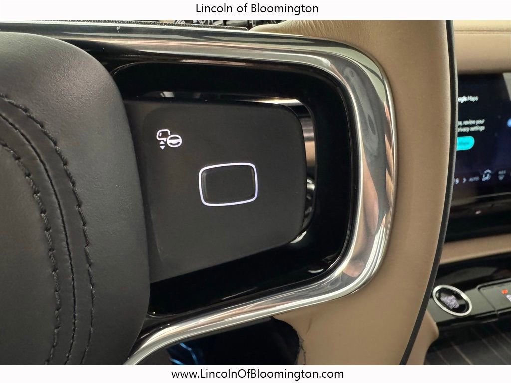 New 2026 Lincoln Navigator L Black Label AWD/4WD image 51