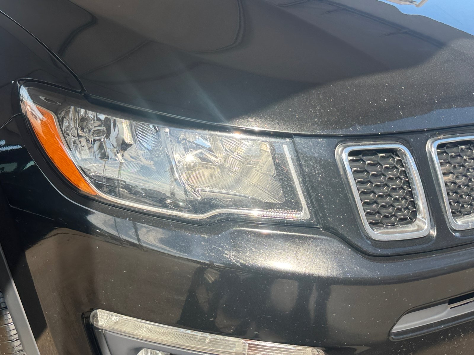 Used 2018 Jeep Compass Latitude w/ Popular Equipment Group FWD image 33