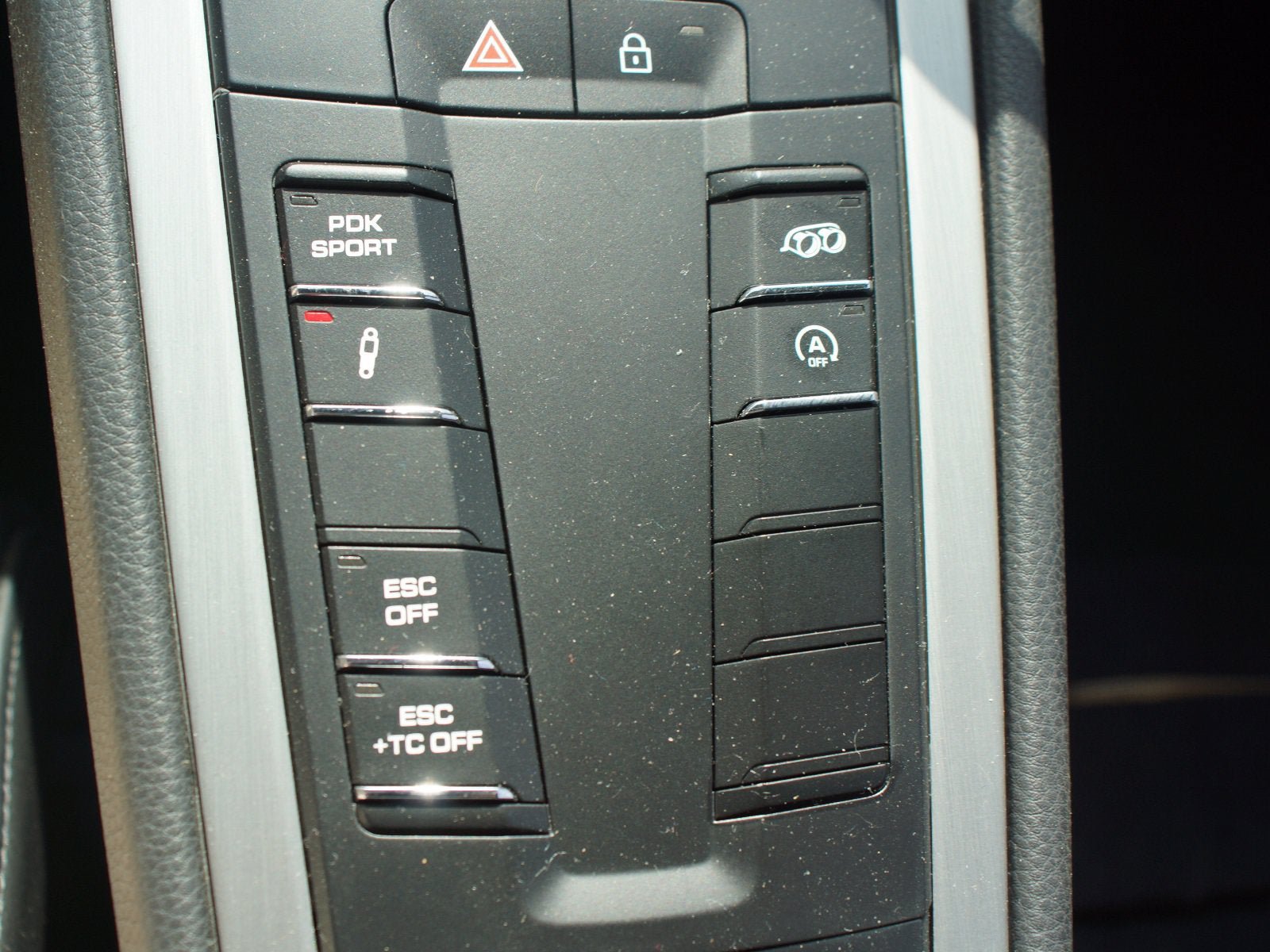 Used 2021 Porsche 718 Cayman GT4 RWD image 10