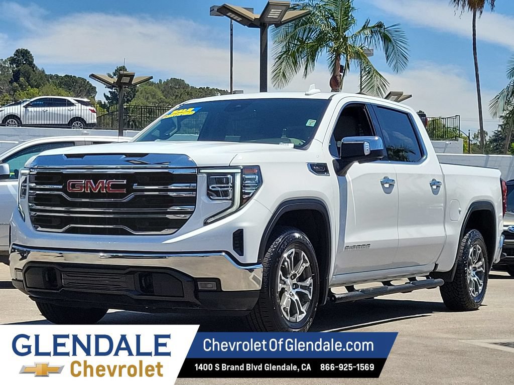 Certified 2025 GMC Sierra 1500 SLT RWD image 15