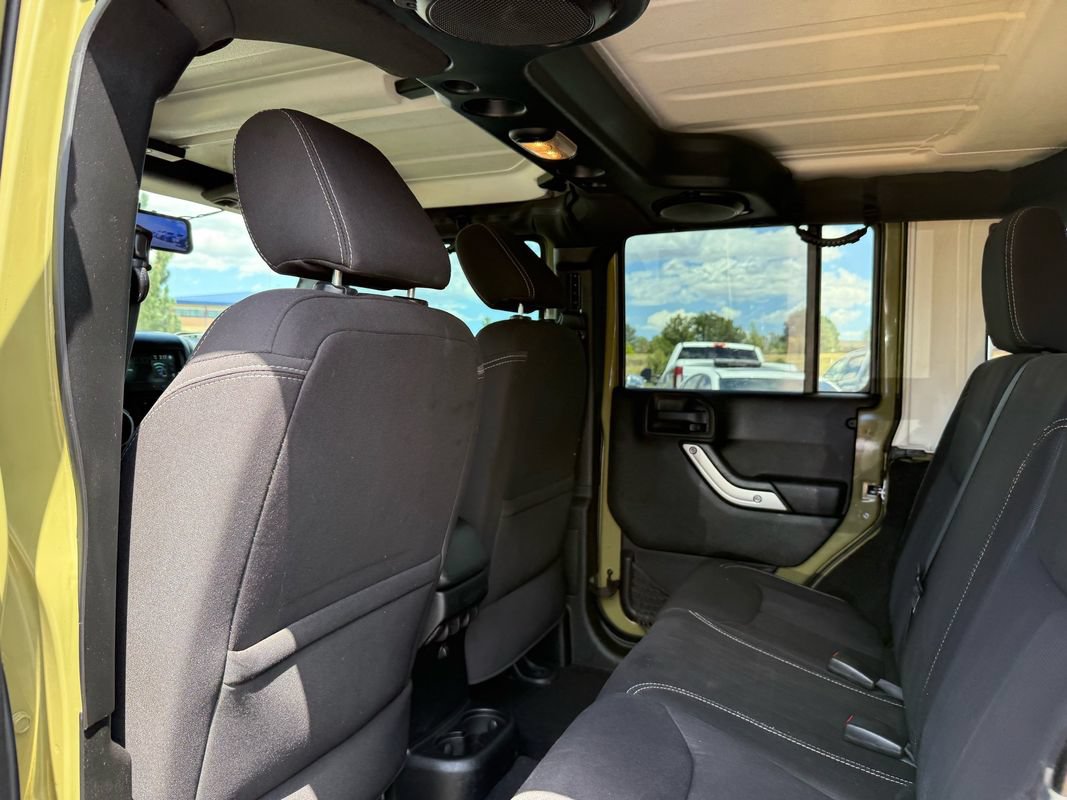 Used 2013 Jeep Wrangler Unlimited Sahara w/ Connectivity Group AWD/4WD image 14