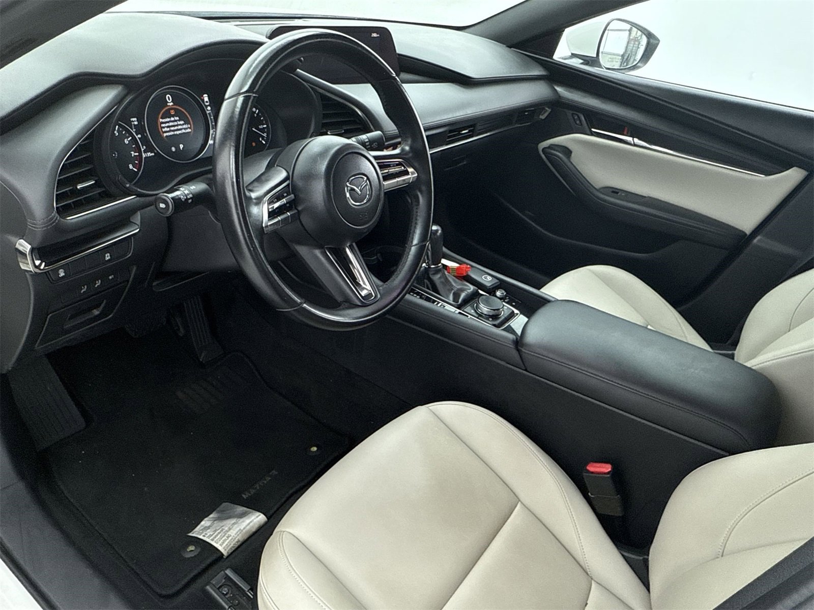 Used 2021 MAZDA MAZDA3 s image 12