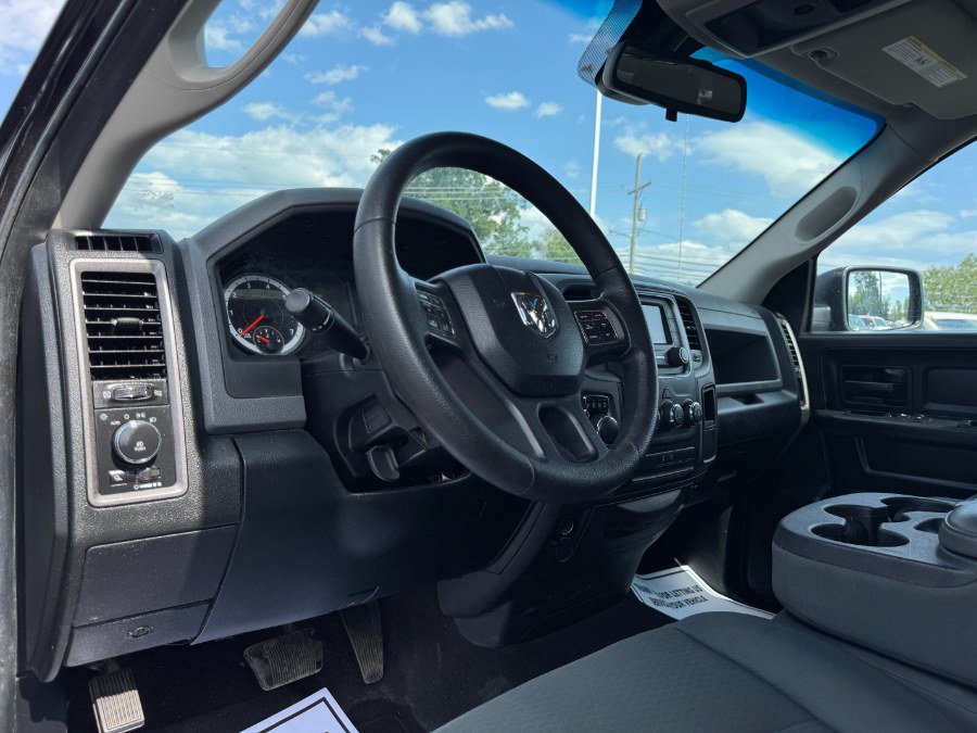 Used 2014 RAM 1500 ST w/ SXT Appearance Group AWD/4WD image 14