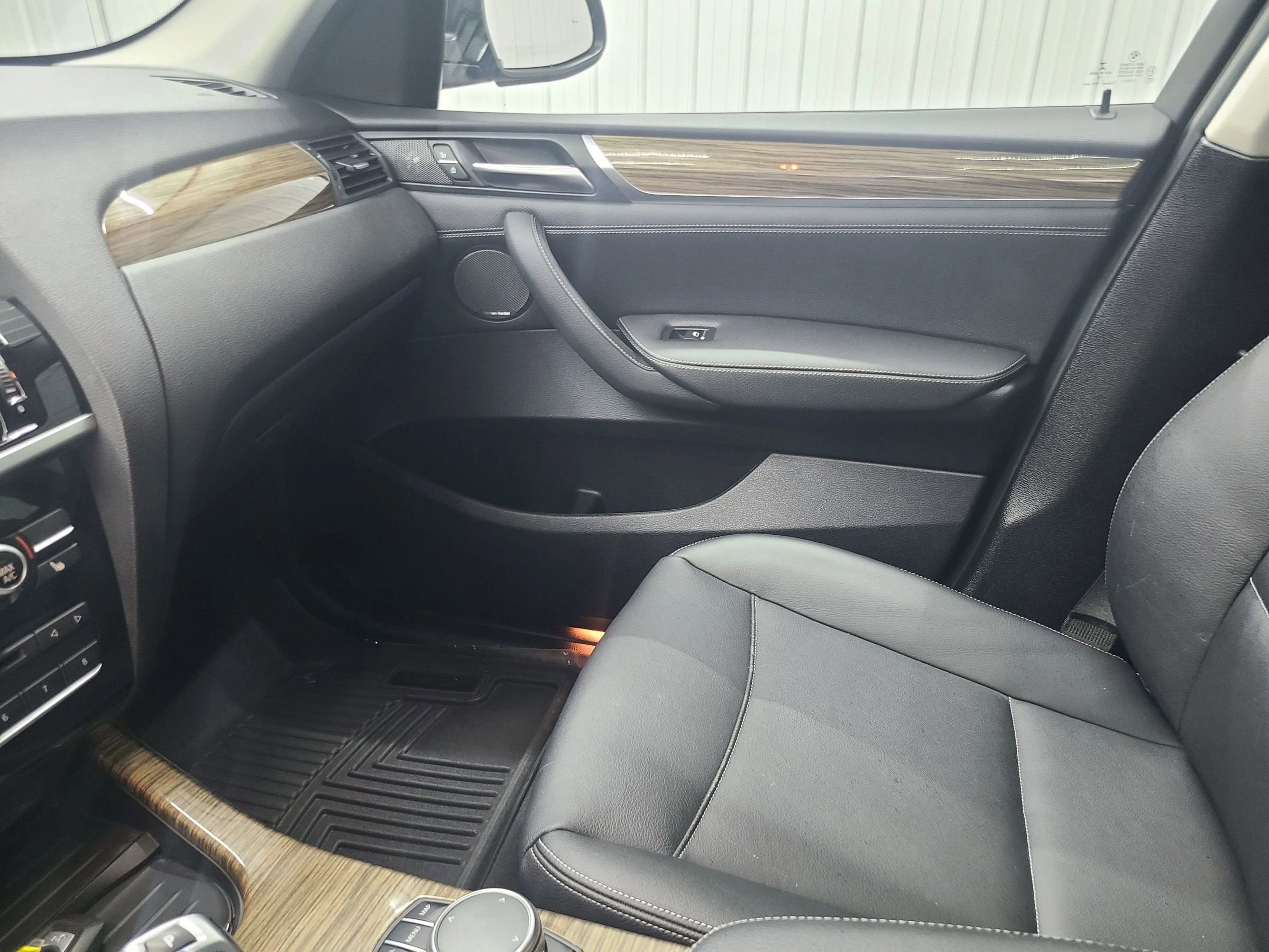 Used 2017 BMW X3 xDrive35i image 25