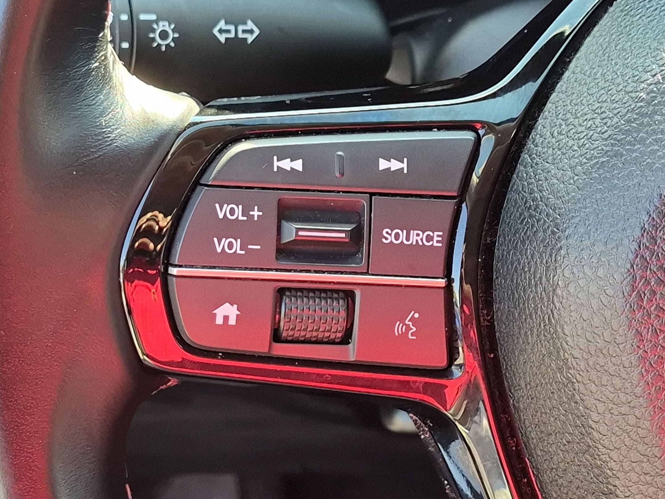 Used 2024 Honda Civic EX-L image 18