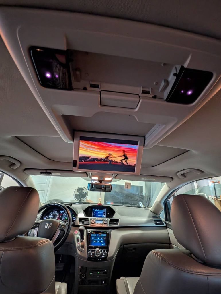 Used 2014 Honda Odyssey EX-L image 10