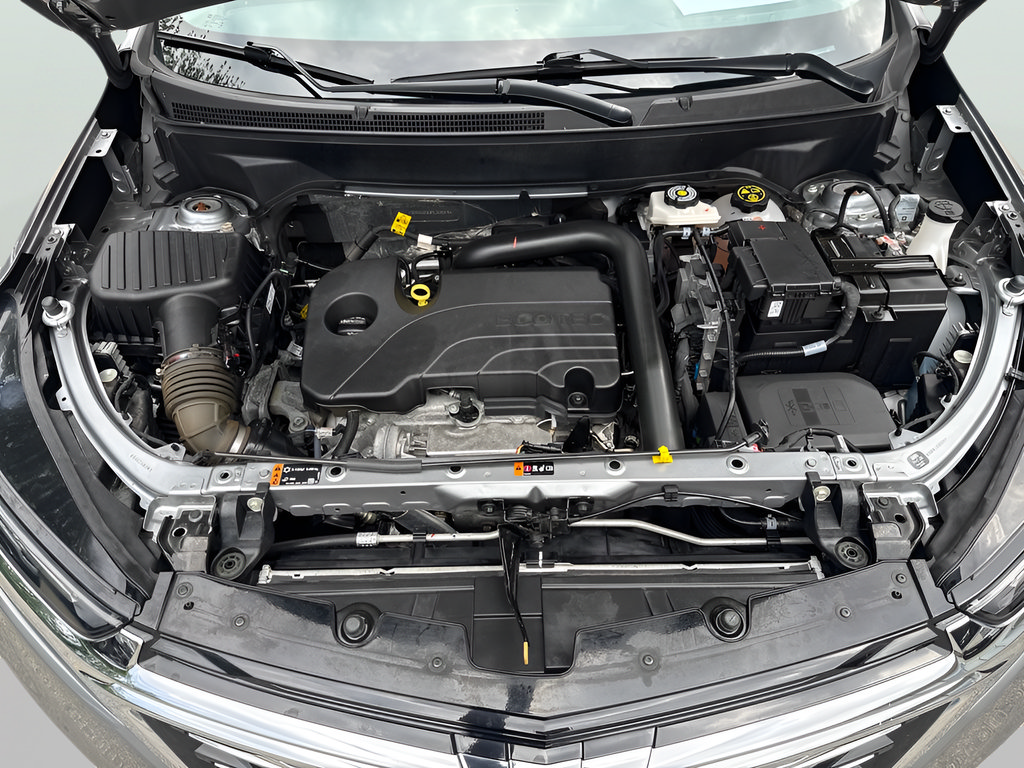 Used 2023 Chevrolet Equinox Premier AWD/4WD image 16