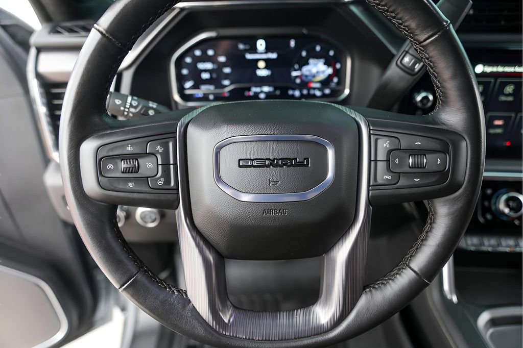 Certified 2025 GMC Sierra 2500 Denali Ultimate image 15