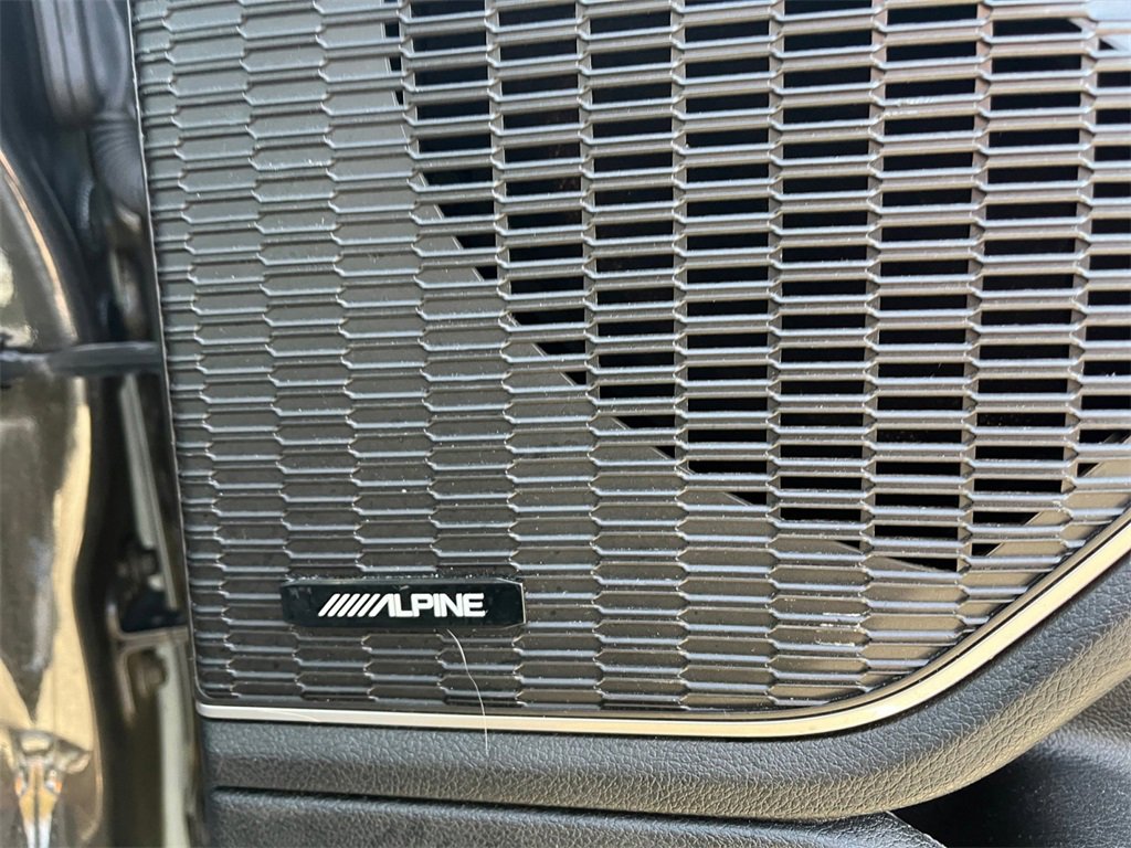 Used 2022 Jeep Grand Cherokee L Limited image 27