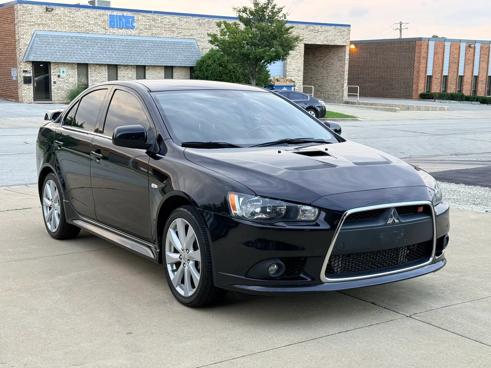 Used 2014 Mitsubishi Lancer Ralliart AWD/4WD image 3