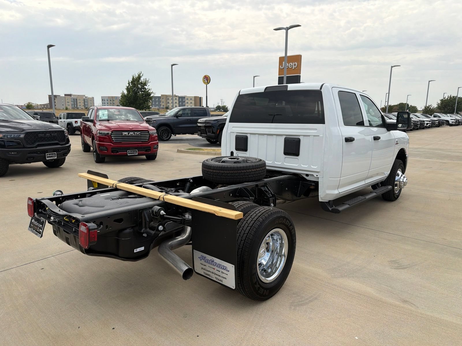 New 2027 RAM 3500 Tradesman w/ Chrome Appearance Group A AWD/4WD image 5