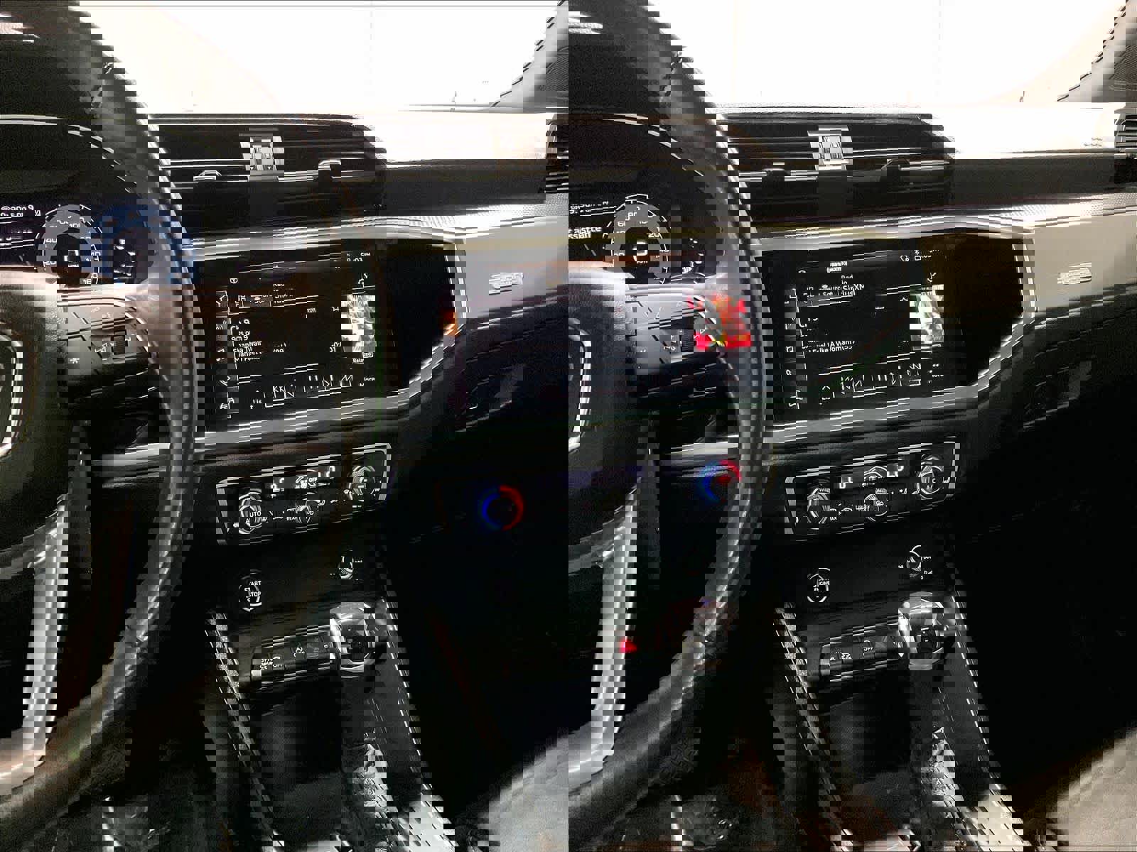 Certified 2023 Audi Q3 2.0T Premium w/ Black Optic Sport Package image 9