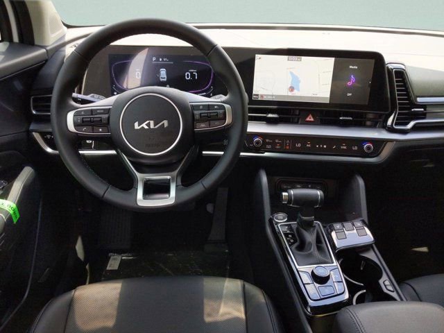 Used 2023 Kia Sportage EX FWD image 17