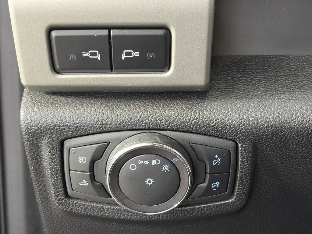 Used 2019 Ford F150 Lariat w/ Equipment Group 502A Luxury image 25