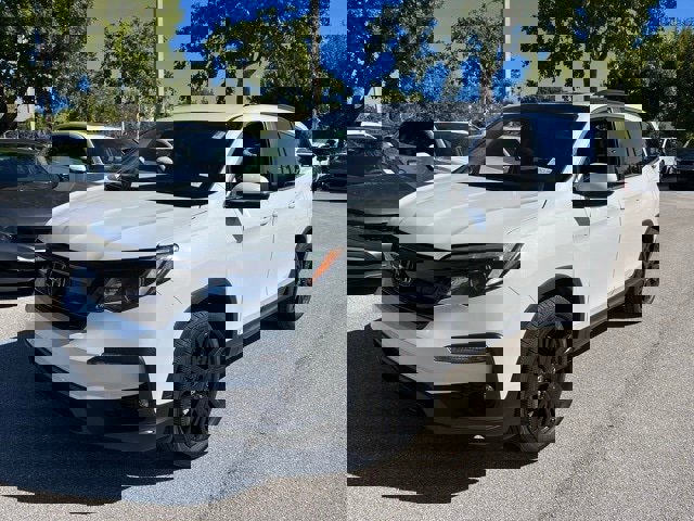 Used 2021 Honda Pilot Special Edition image 2