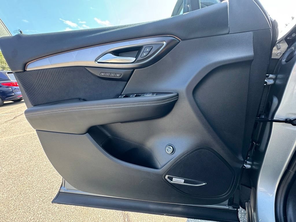 Used 2025 Buick Envision Sport Touring AWD/4WD image 20