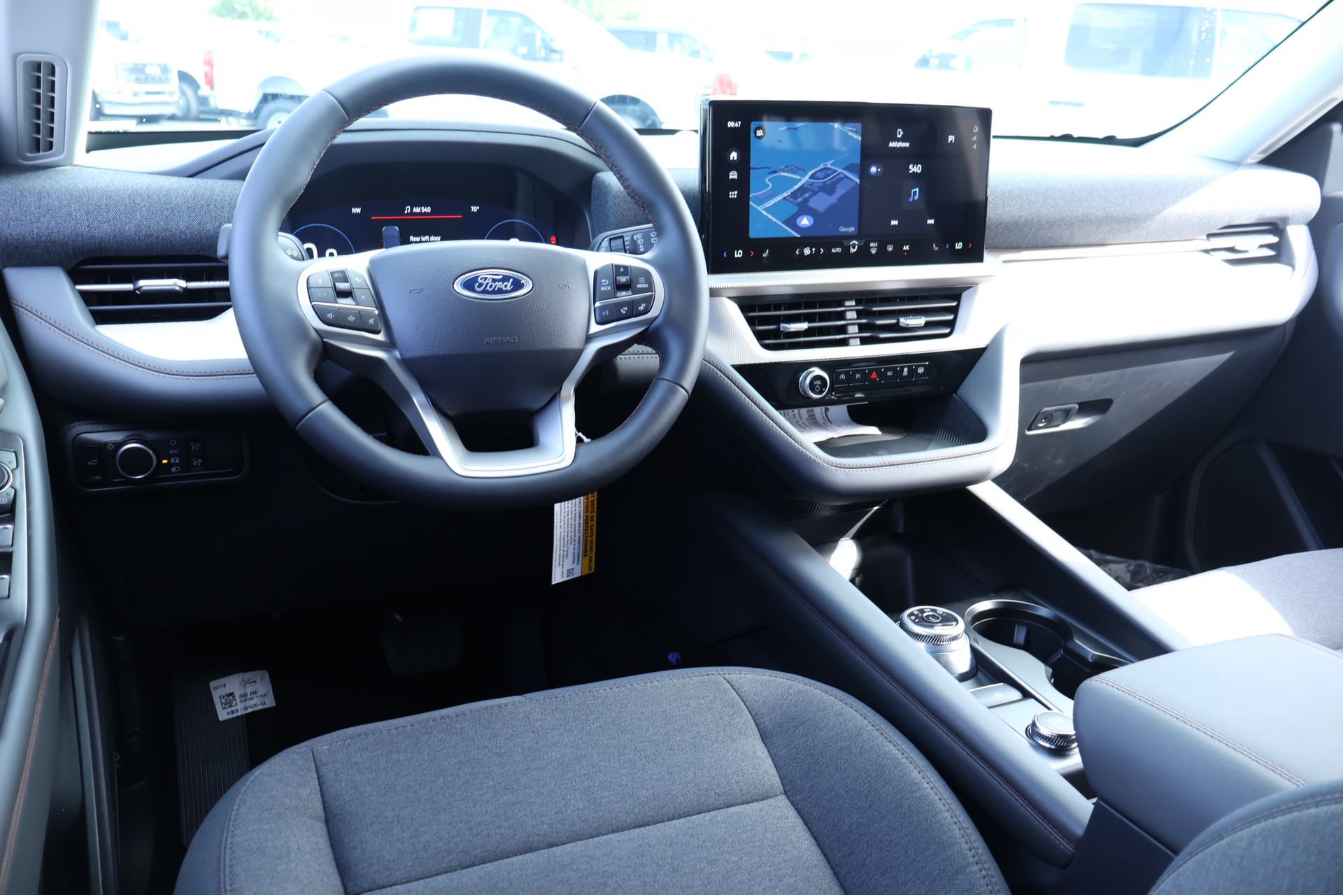New 2026 Ford Explorer Active RWD image 2