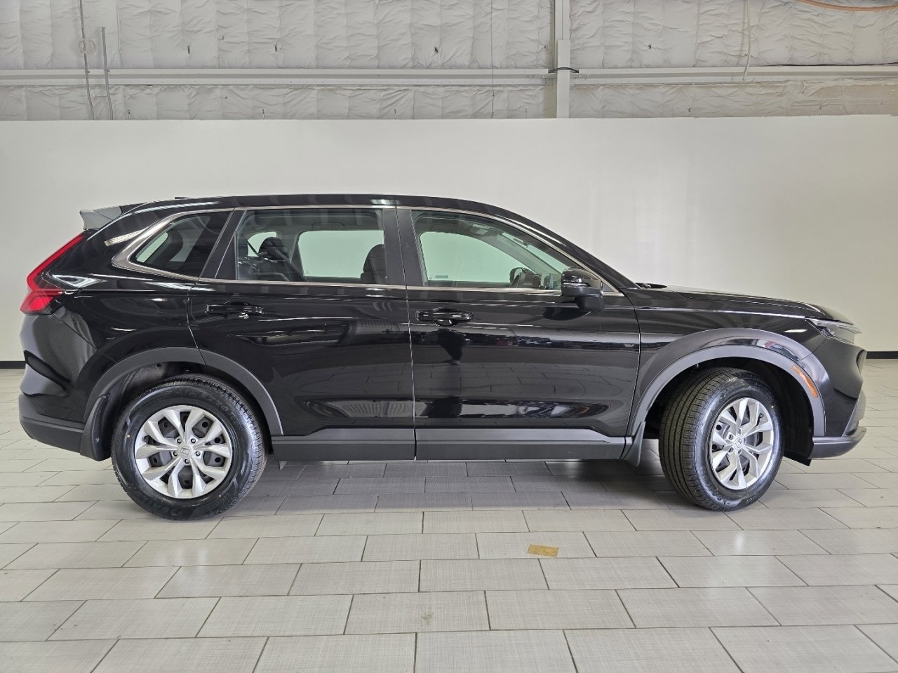 Used 2024 Honda CR-V LX image 15