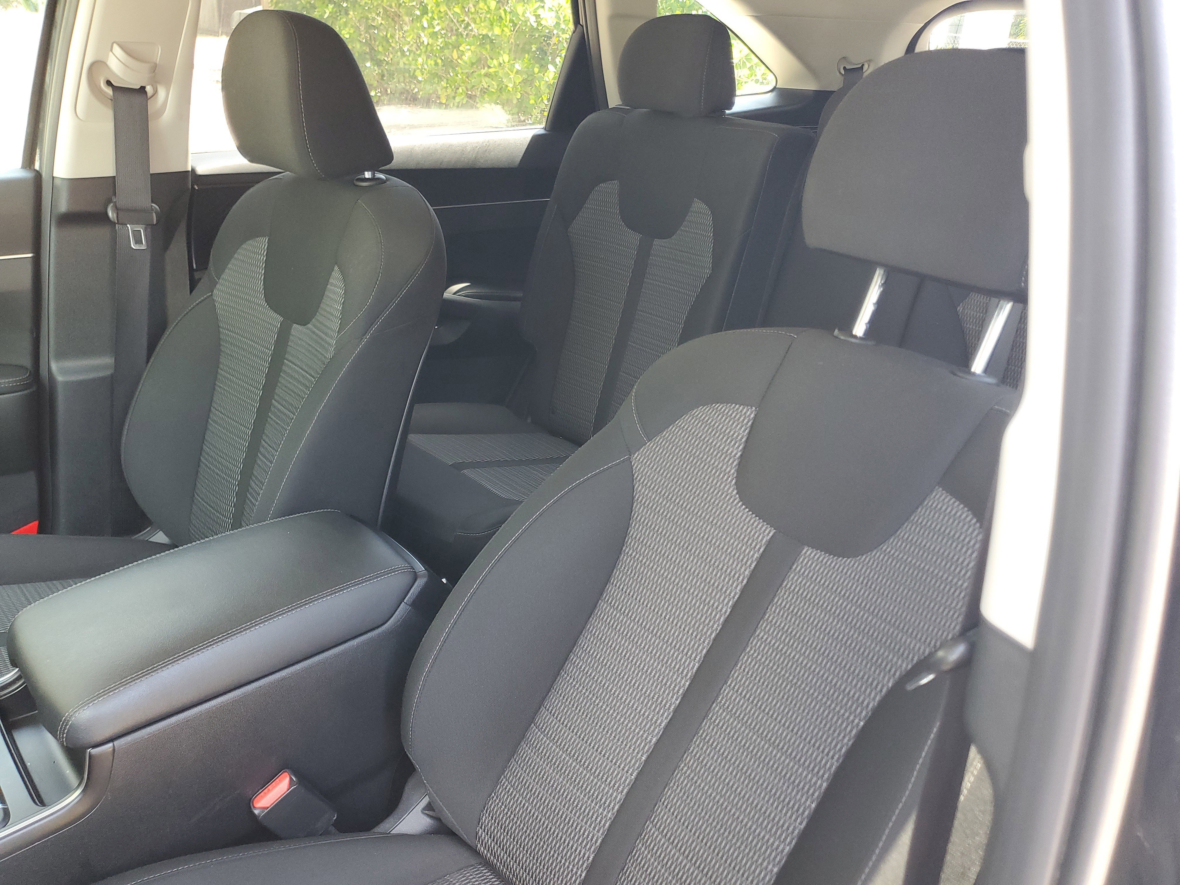 Used 2022 Kia Sorento LX image 17