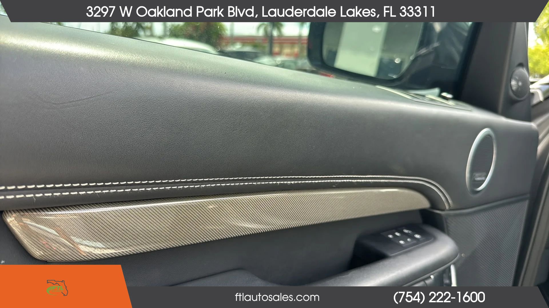 Used 2020 Land Rover Discovery HSE image 22