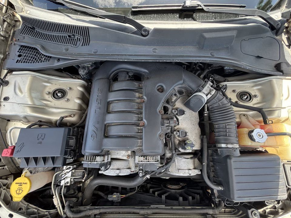 Used 2006 Chrysler 300 Touring RWD image 31