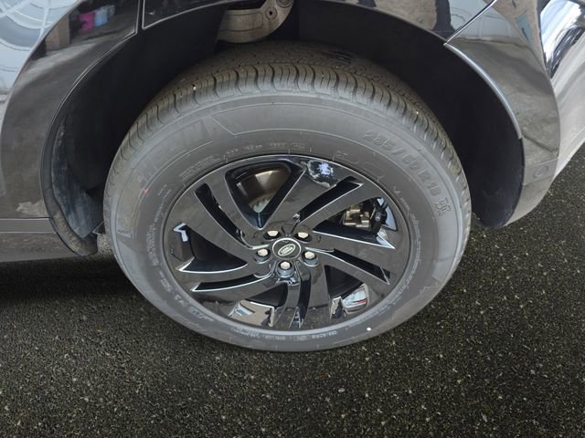 Used 2025 Land Rover Range Rover Evoque S image 36