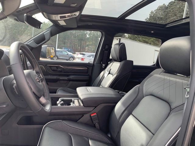 New 2025 RAM 1500 Limited w/ Trailer Tow Group image 28