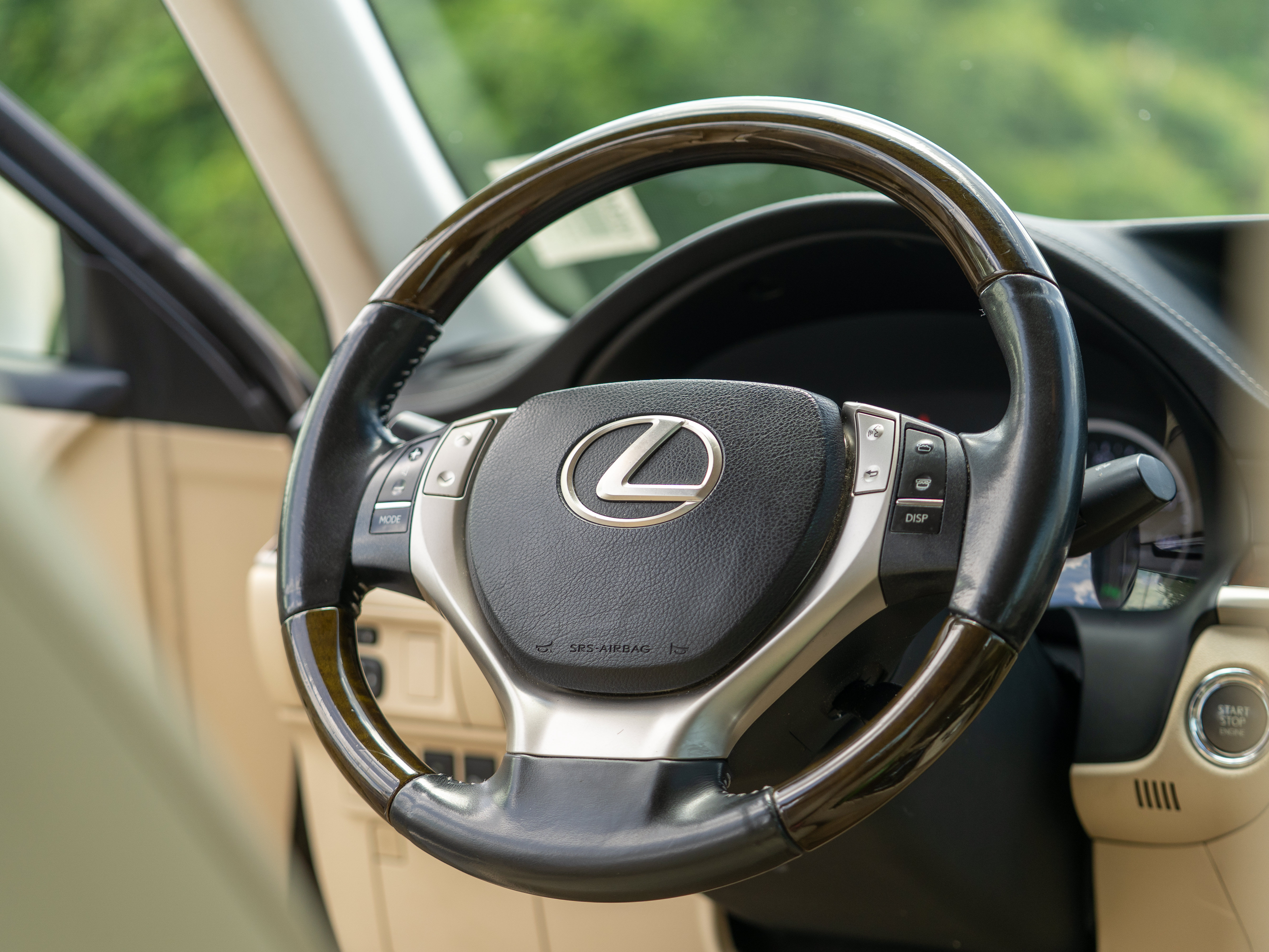 Used 2013 Lexus ES 350 w/ Luxury Pkg FWD image 19