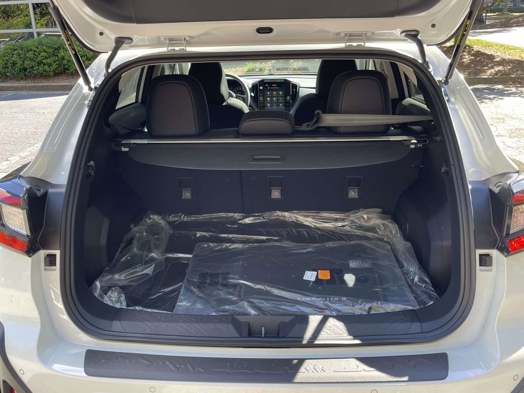 New 2025 Subaru Crosstrek 2.5i Limited w/ Crosstrek Mirror Package image 10