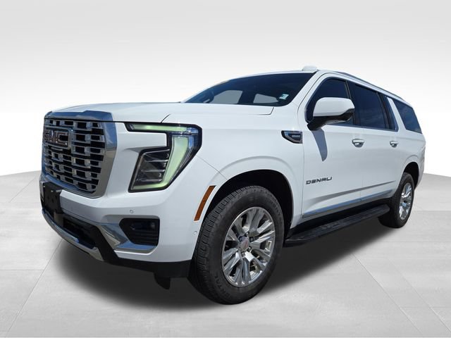 Used 2026 GMC Yukon XL Denali w/ Advanced Technology Package AWD/4WD image 5