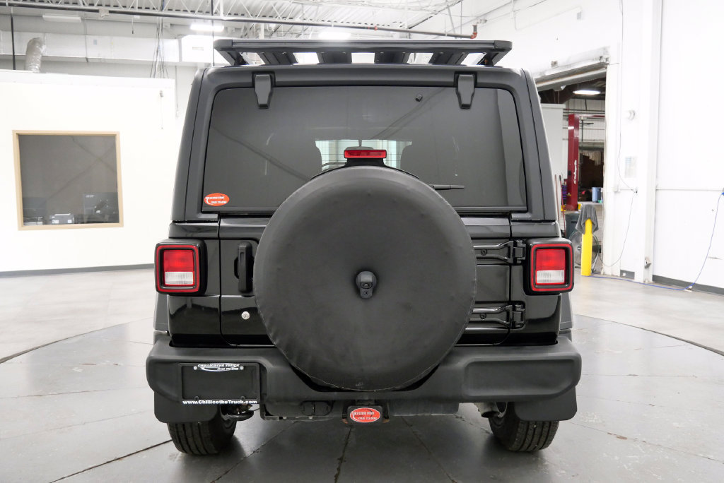 Used 2020 Jeep Wrangler Unlimited Sport w/ Technology Group AWD/4WD image 7