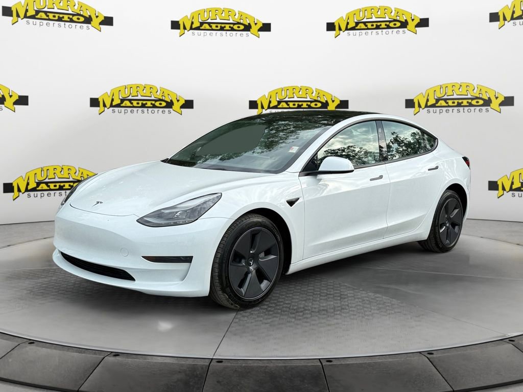 Used 2023 Tesla Model 3 Standard Range RWD image 1