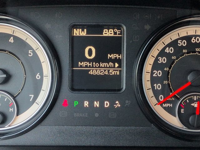 Used 2024 RAM 1500 Classic SLT AWD/4WD image 31