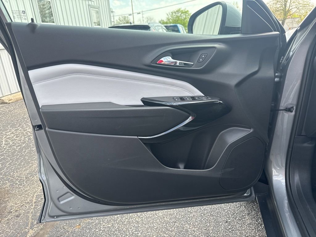 New 2026 Chevrolet Trax LT FWD image 14