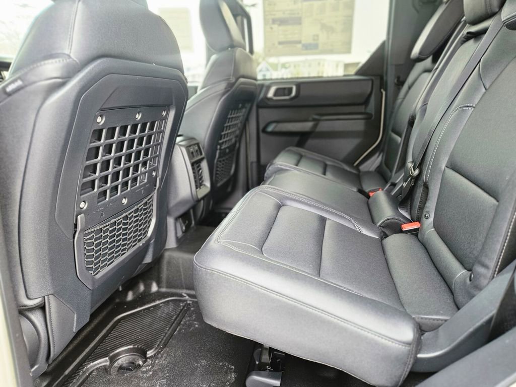 New 2025 Ford Bronco Badlands w/ Black Appearance Package image 14